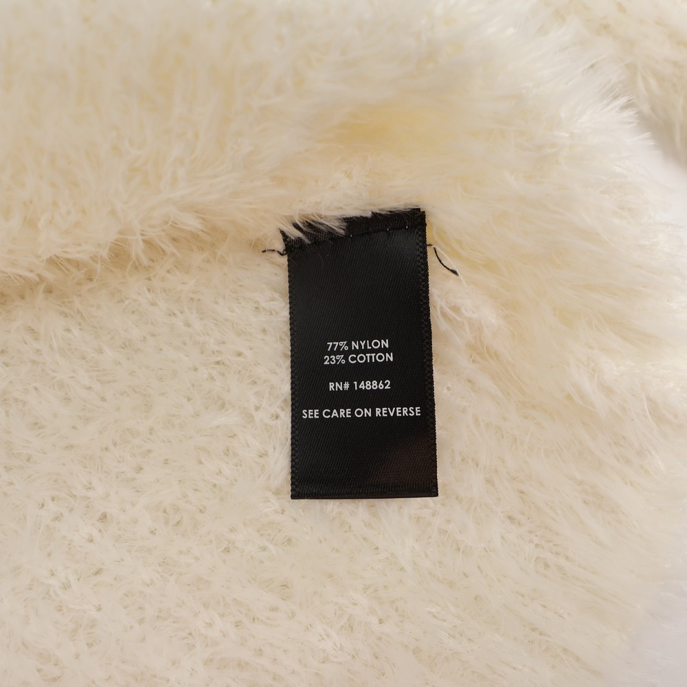 Torrid Ivory Fuzzy Yarn Crop Pullover Sweater - Women's Plus Size 1X 14-16 NEW - Picture 7 of 7
